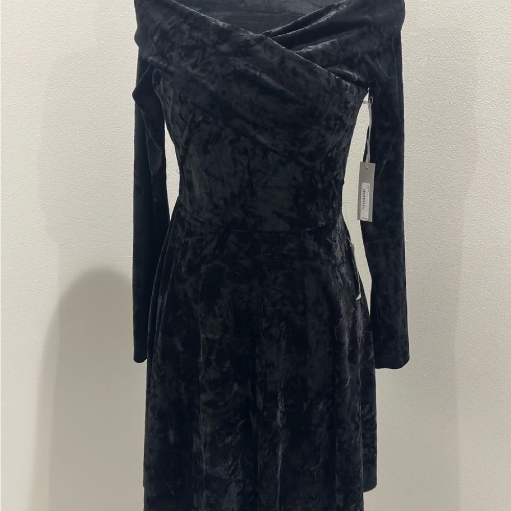 Elegant Black Velvet Dress